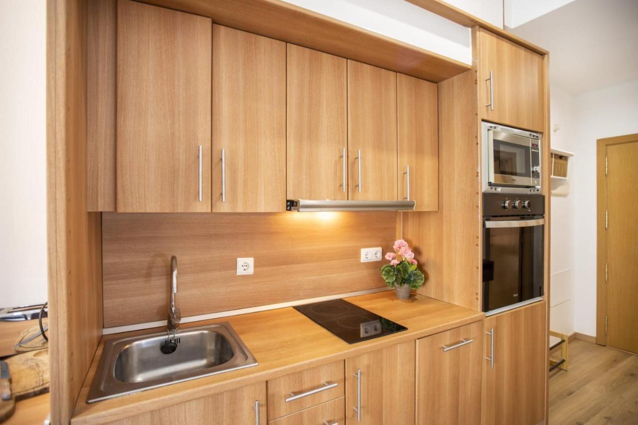 Apartament Al Cor Del Barri Vell De Girona Dış mekan fotoğraf