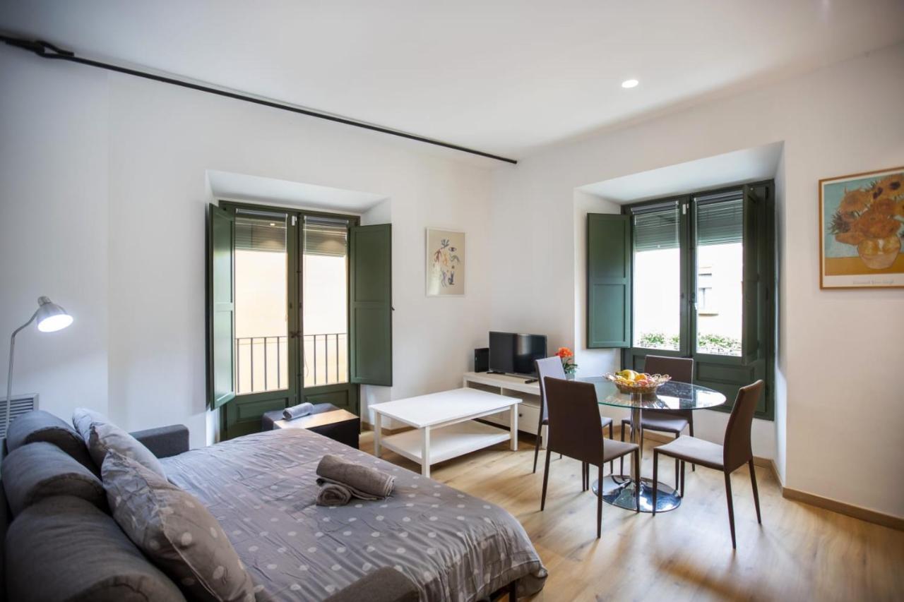 Apartament Al Cor Del Barri Vell De Girona Dış mekan fotoğraf