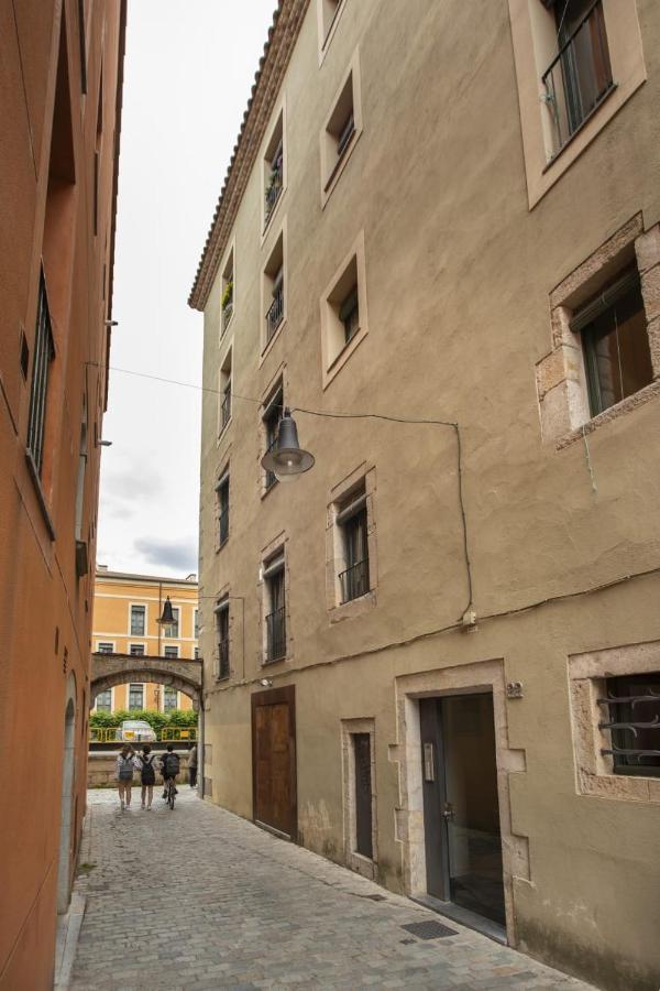 Apartament Al Cor Del Barri Vell De Girona Dış mekan fotoğraf